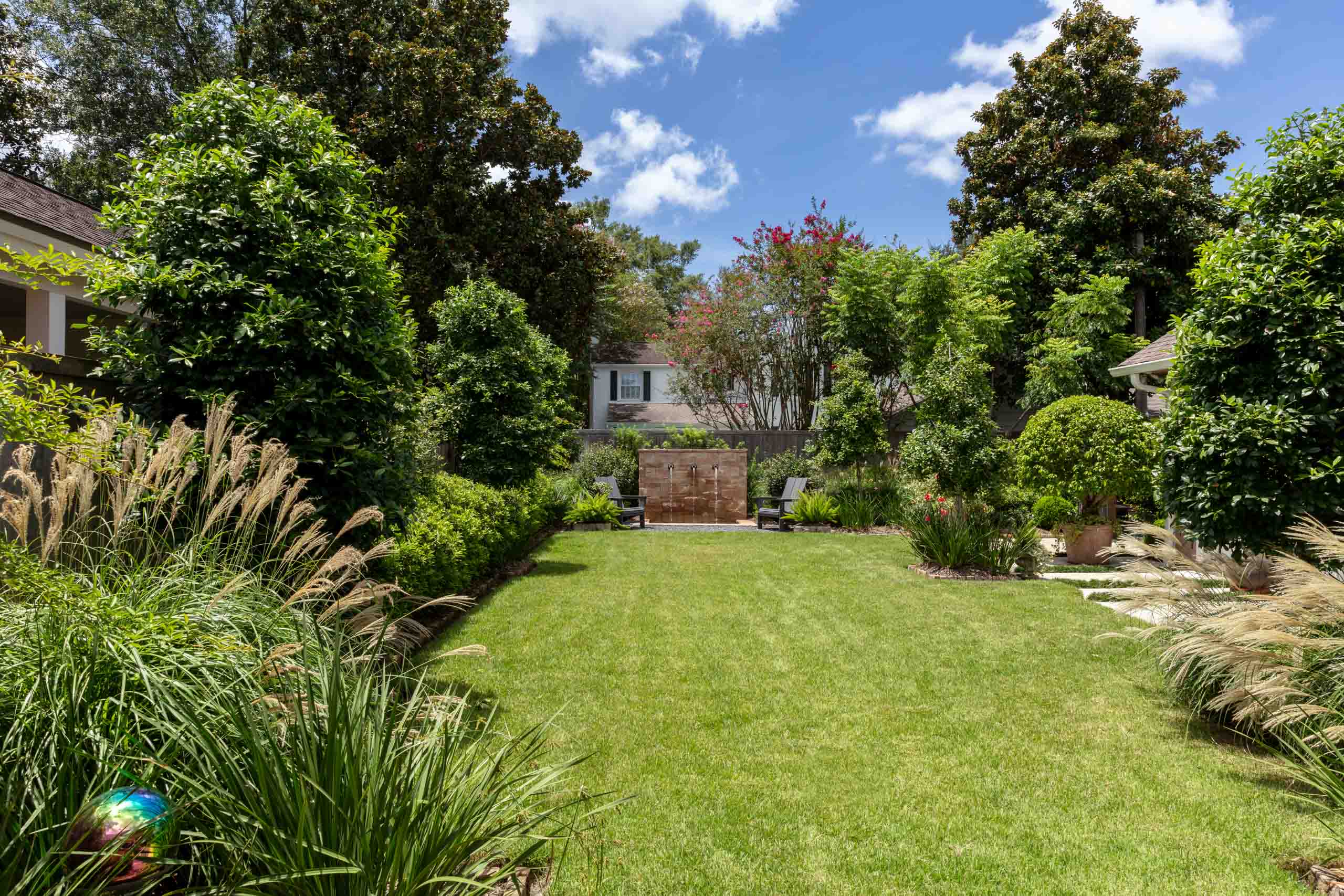 Beaumont, TX Landscape Maintenance Services