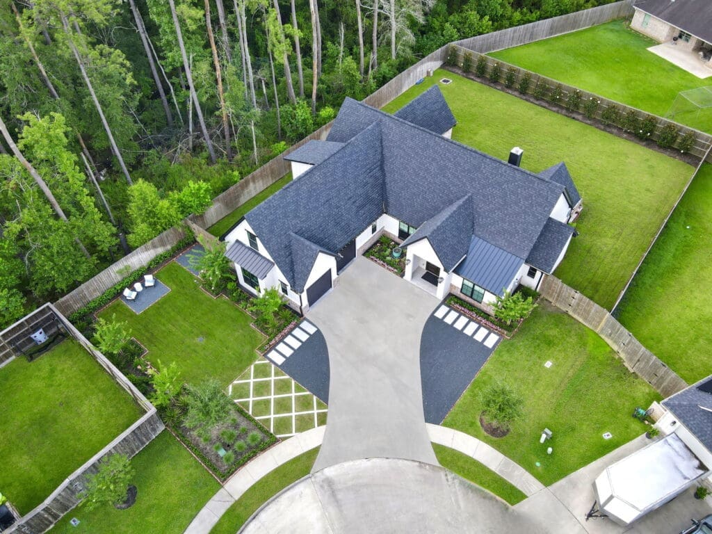 2-web-or-mls-Tara Ln