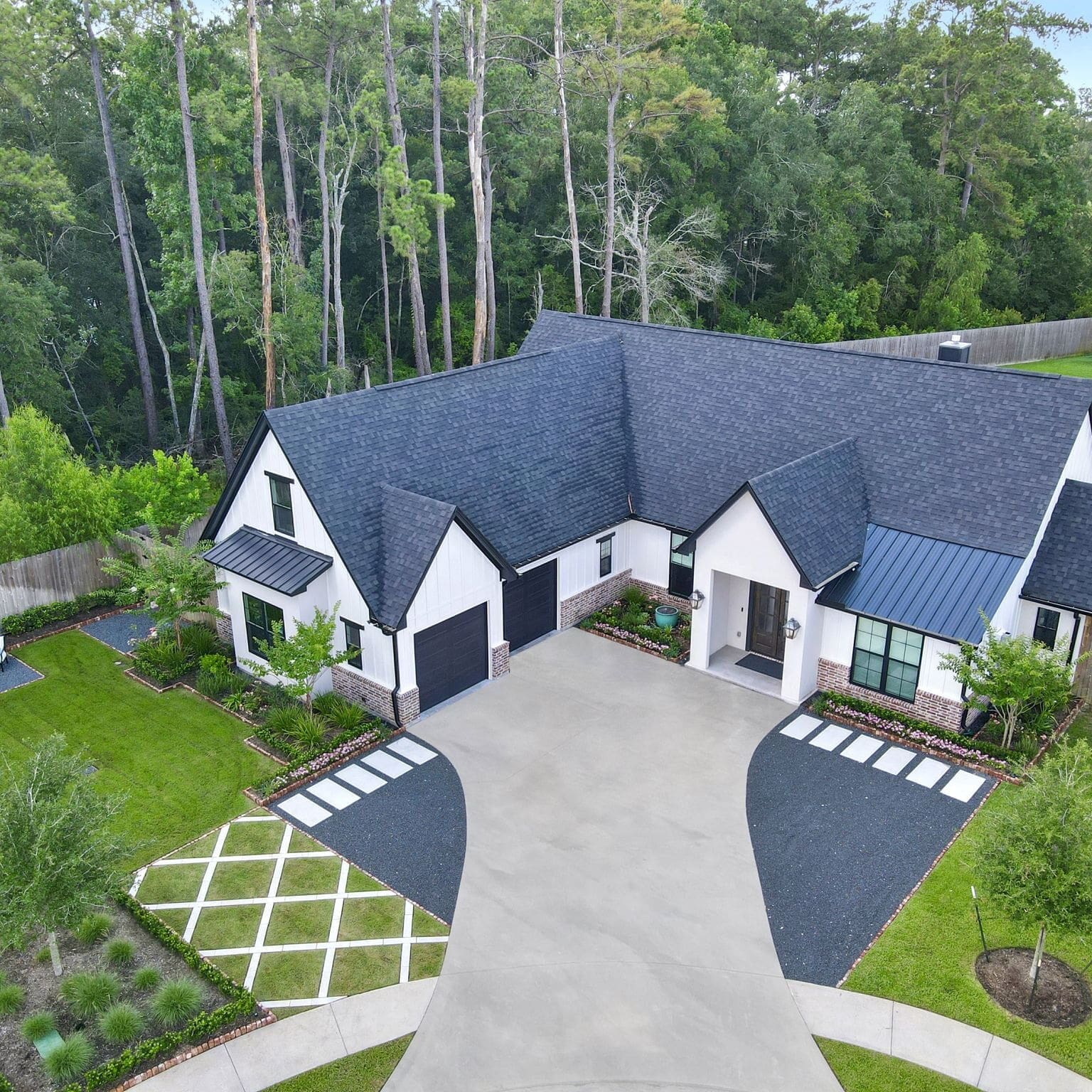 4-web-or-mls-Tara Ln