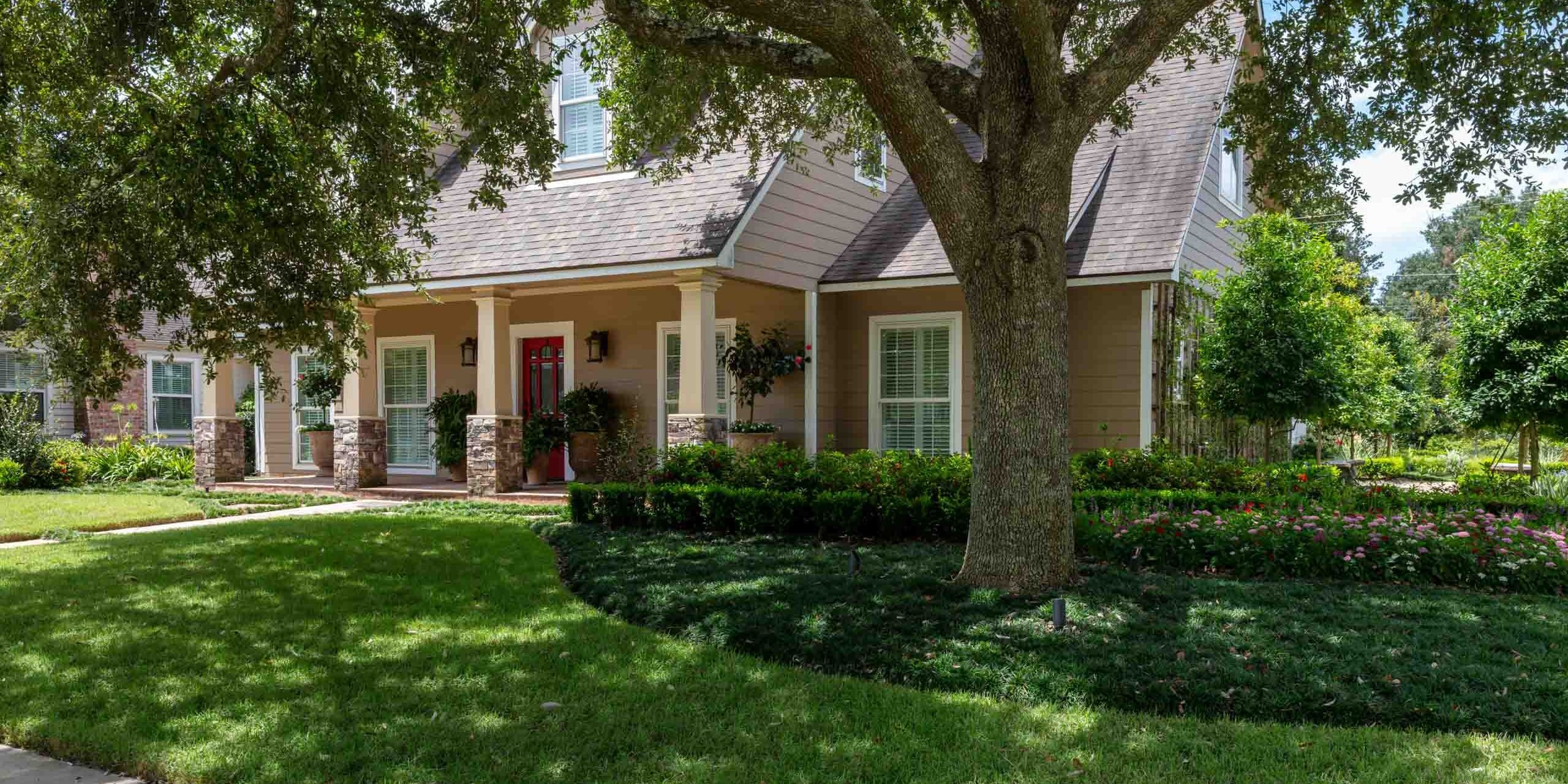 Beaumont, TX Landscape Maintenance Services