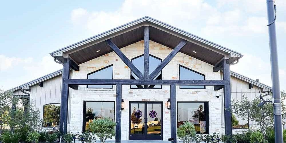 Mont Belvieu, TX Commercial Landscaping Companies