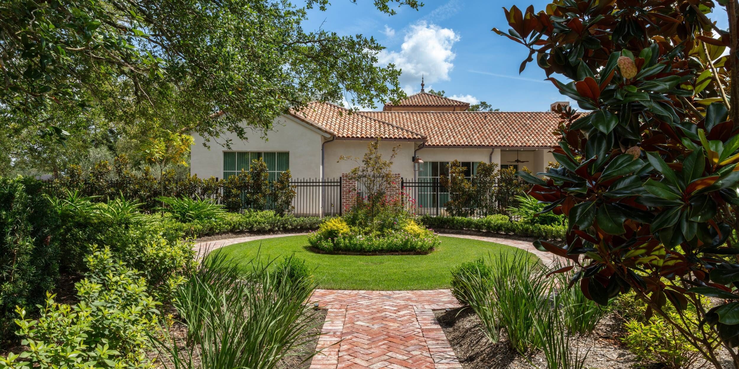 Beaumont, TX Landscape Maintenance Services